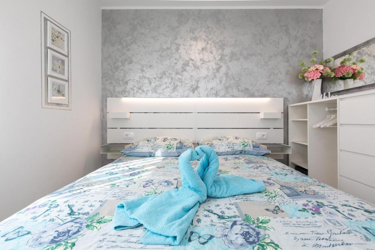 Apartment Blazi Нивице Екстериор снимка