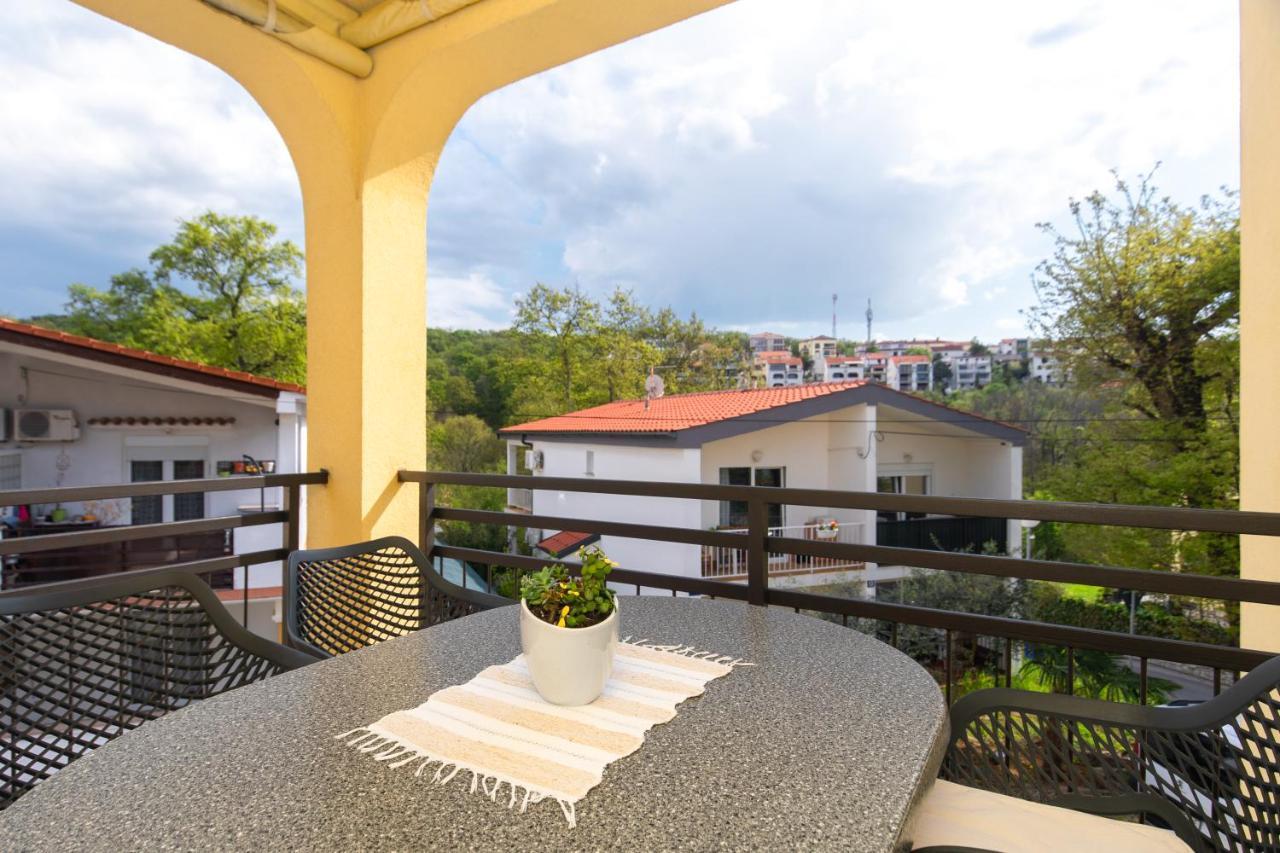 Apartment Blazi Нивице Екстериор снимка