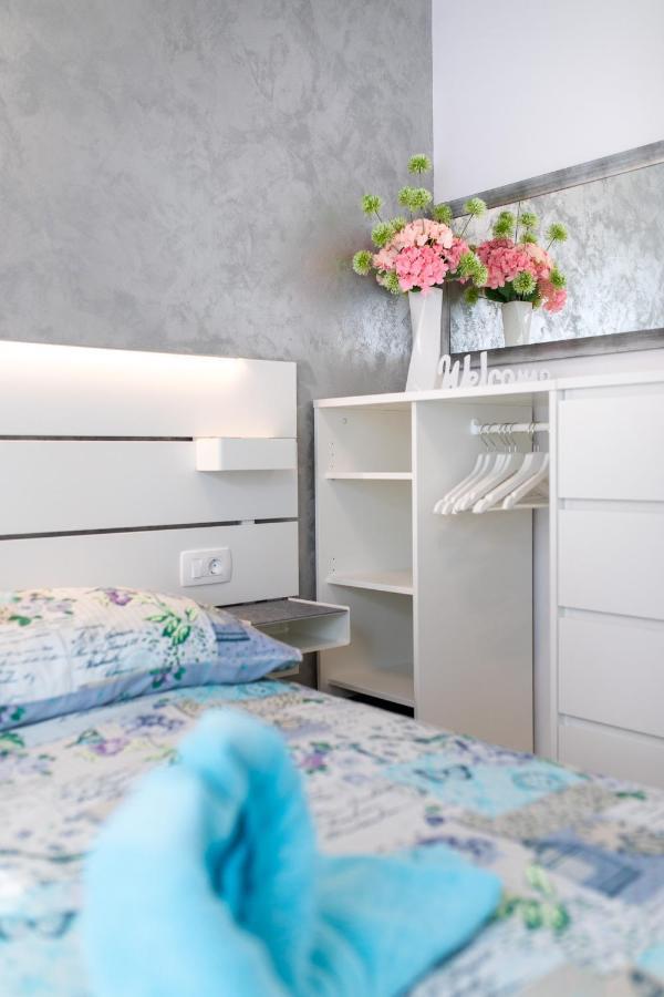 Apartment Blazi Нивице Екстериор снимка